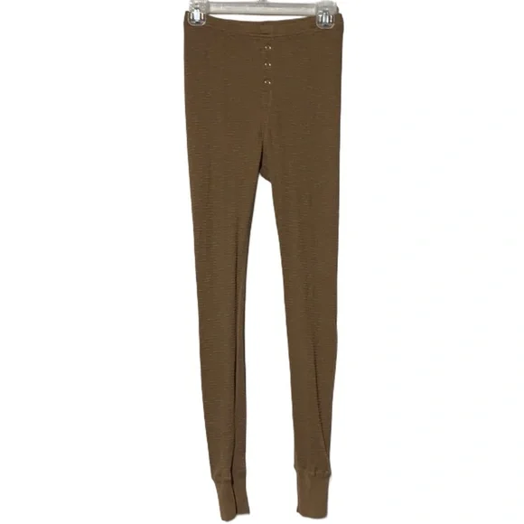 Re/Done Hanes Thermal Leggings - Picture 3 of 7